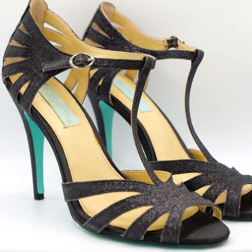 Betsey Johnson Glitter Black Heels size 8.5 Vintage Inspired 🙌🏻✨⏰💭🤝⌛️ - Picture 12 of 16
